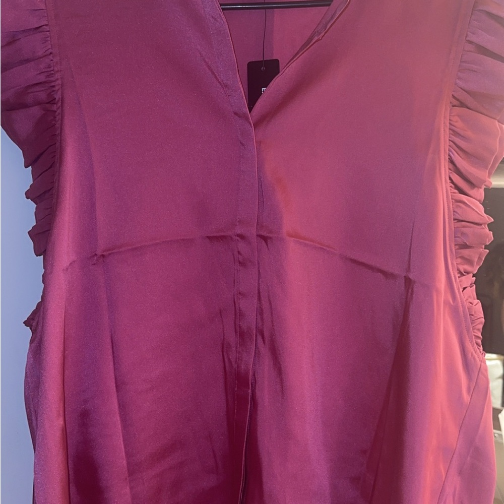 Elegant Pink Sleeveless Blouse